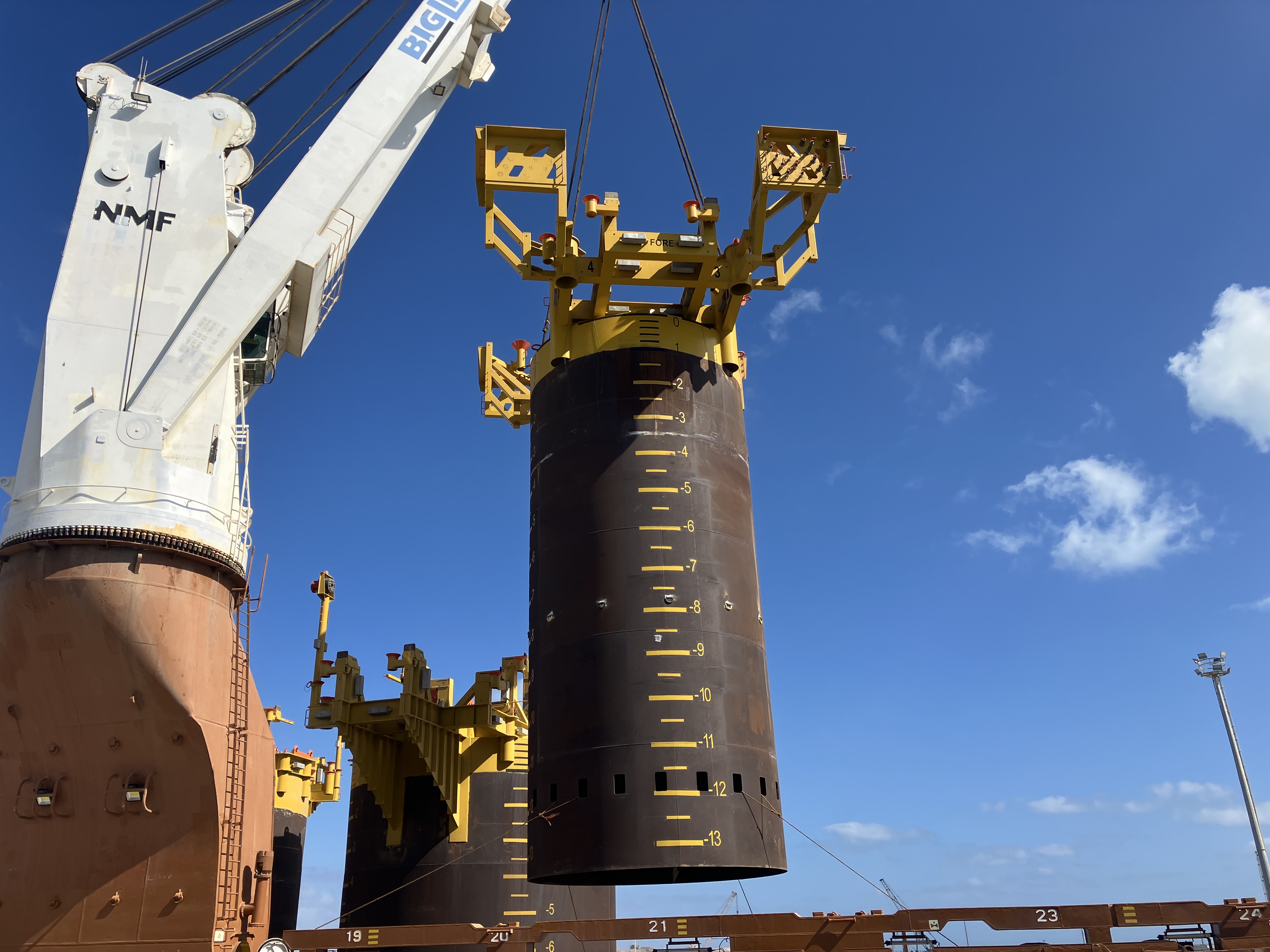 Bertling Team Delivers Large Project Move from Egypt to West Africa