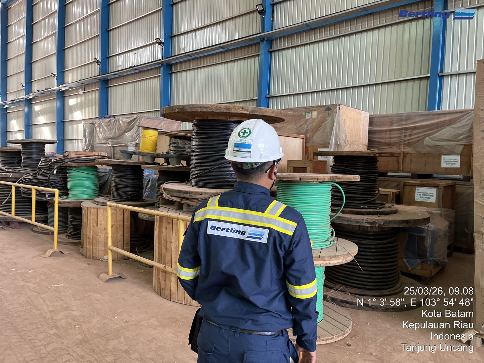 Bertling manages complex surplus material relocation project in Batam