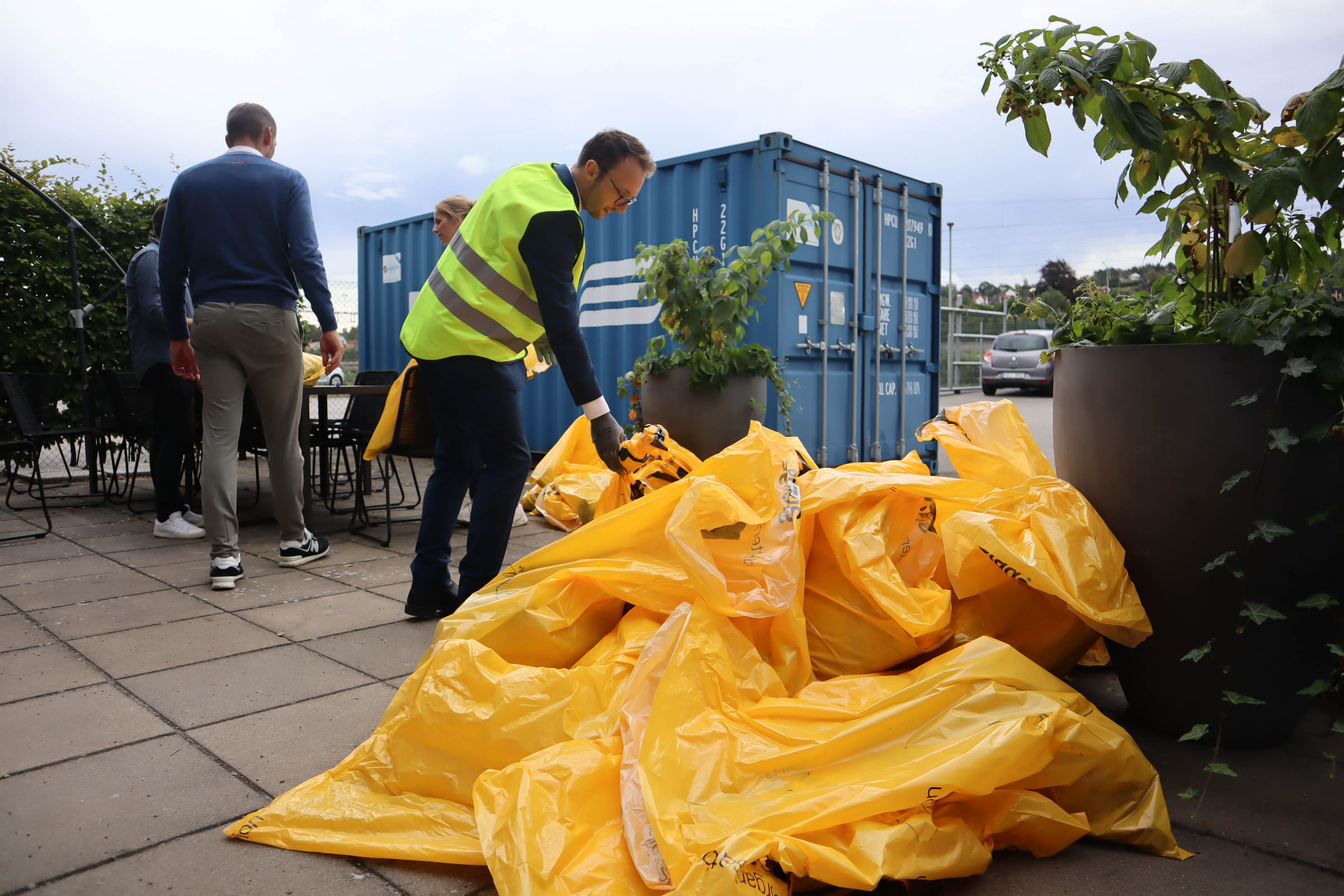 Bertling Sweden joins forces with the organization Städa Sverige for World Cleanup Day 2023