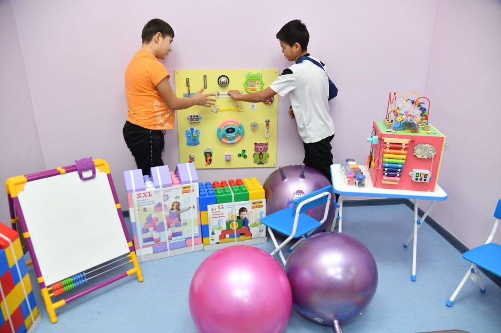 Bertling Kazakhstan support Children's Hospital of Atayrau with 5 play rooms