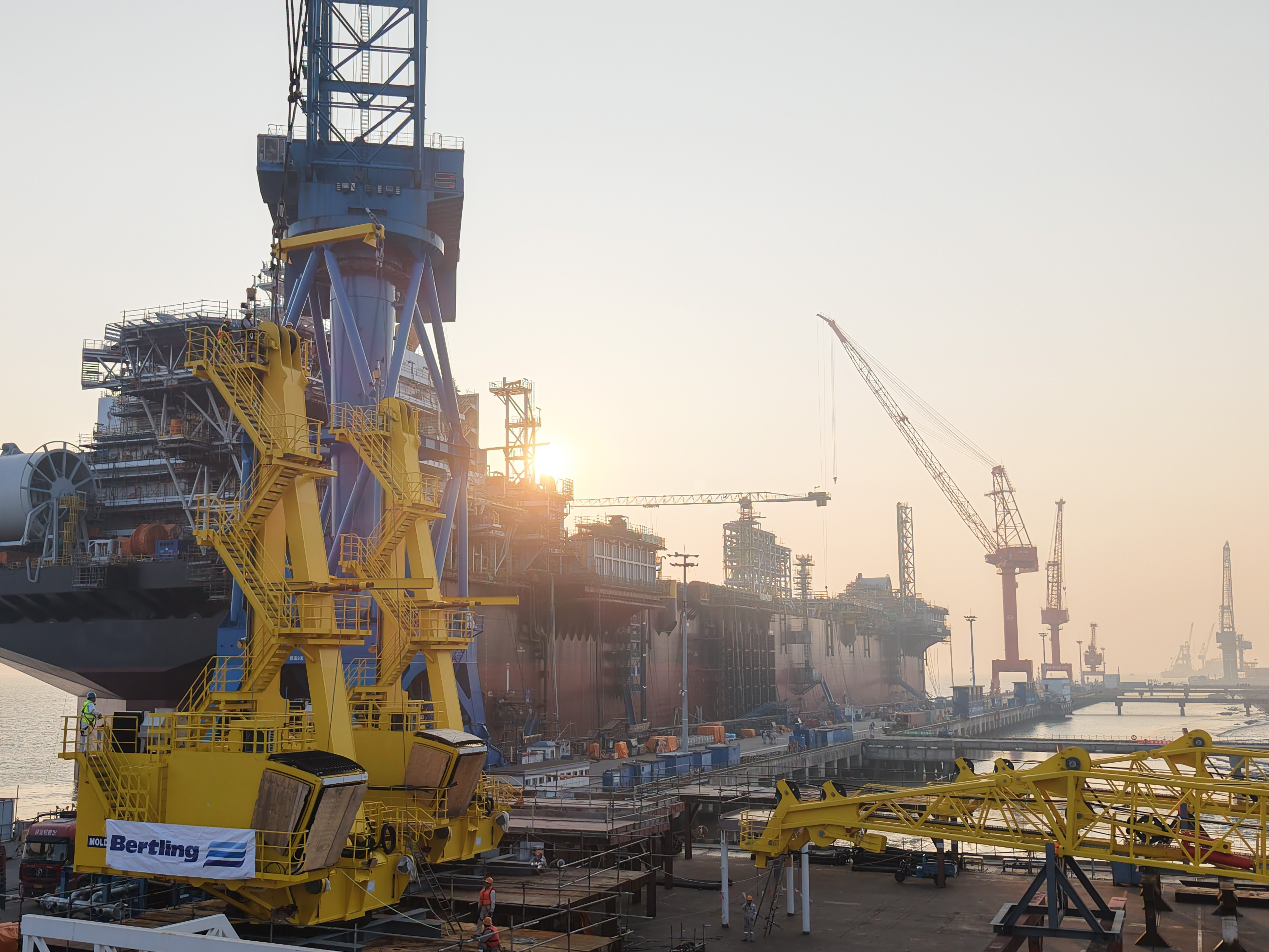 Delivery of Two Deck Crane Packages from South Korea to China