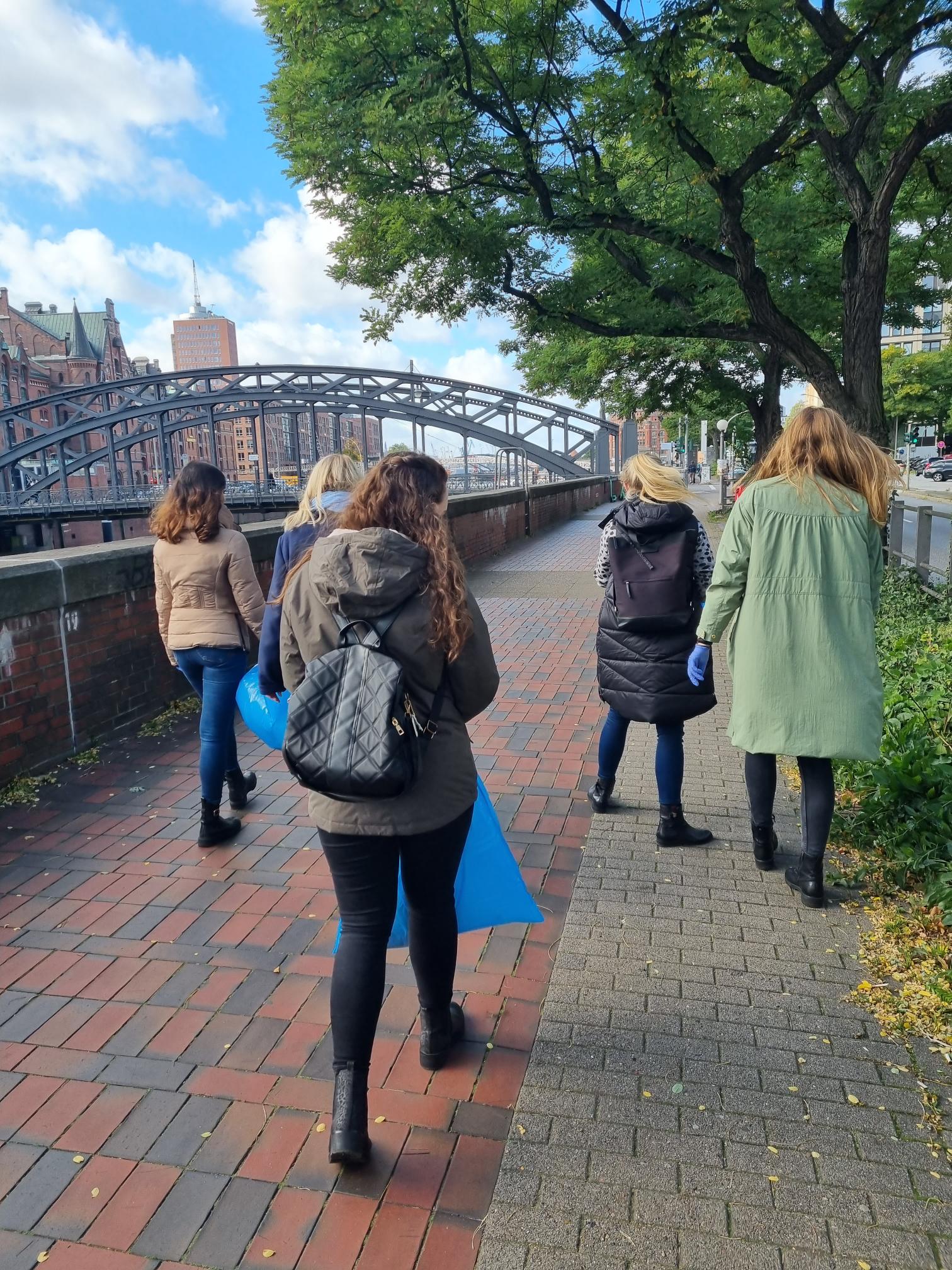 Clean-up session by our Head Office in Hamburg