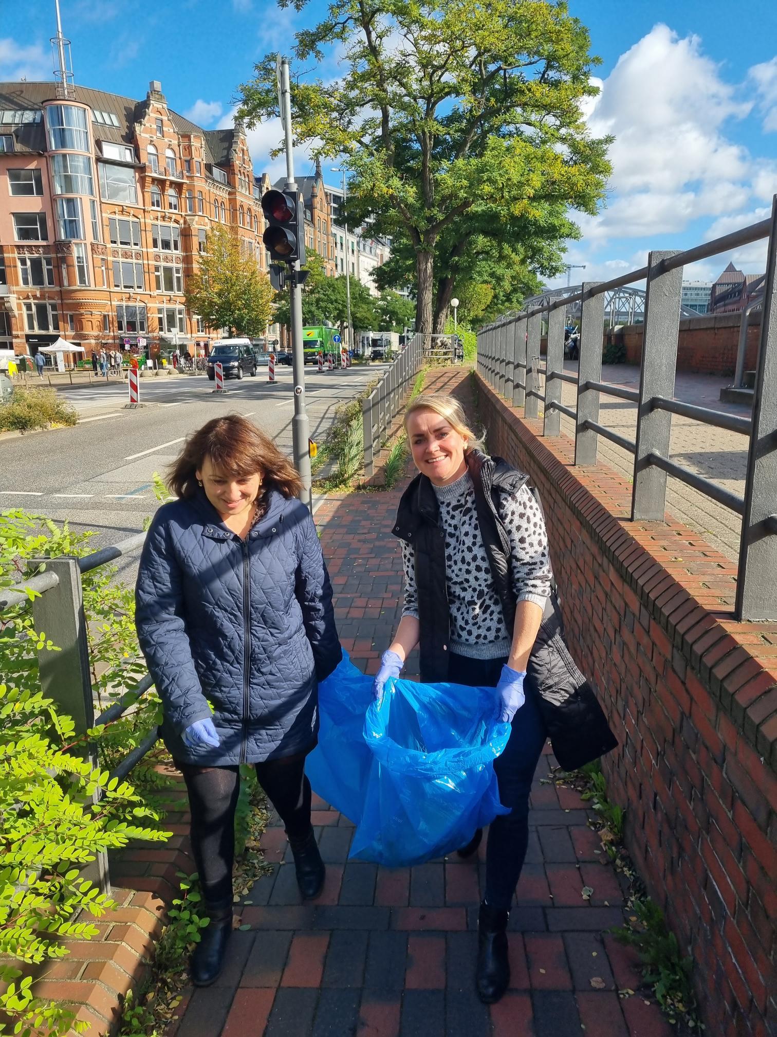 Clean-up session by our Head Office in Hamburg