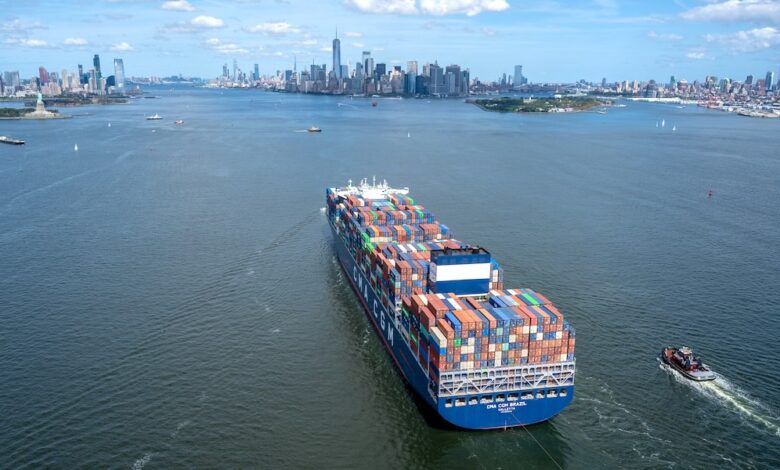 American port strike comes to an end