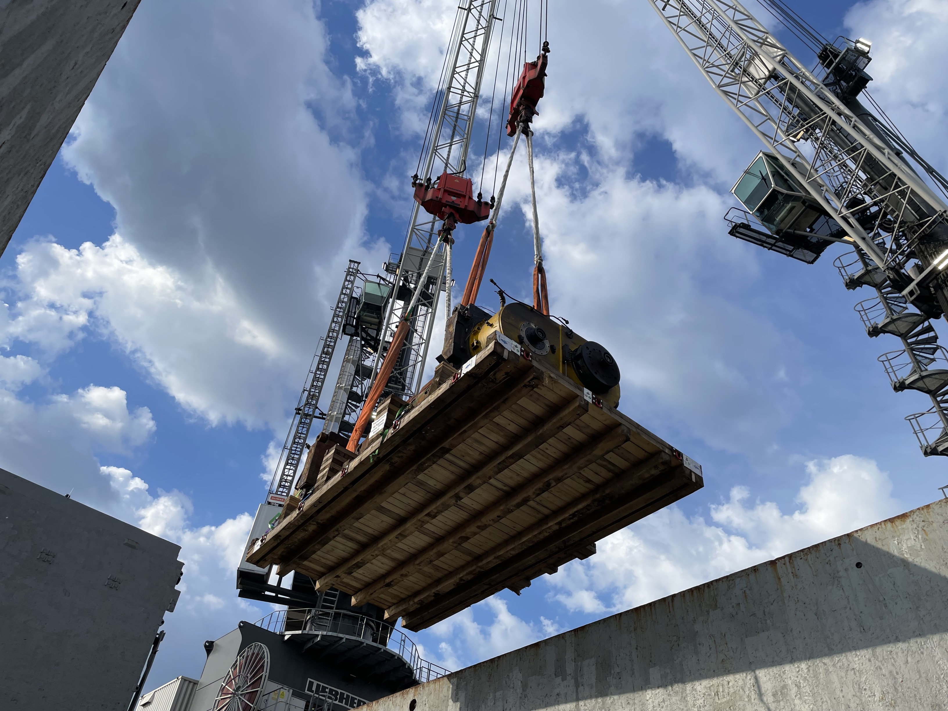 Heavy Transport Success Across Europe